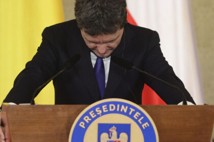 exclusiv aur face bilantul parlamentarilor care sustin suspendarea lui nicusor dan dungaciu vrem sa vedem cine semneaza si cine nu 6a7480021ce75