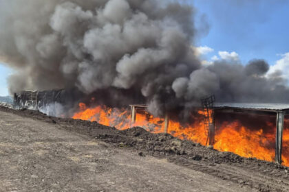 foto incendiul de la centrul de colectare a deseurilor din covasna stins dupa trei zile au ars peste 1 600 de metri patrati 6a856827afa95