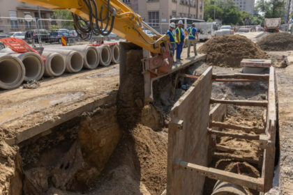 foto lucrari extinse in zona garii de nord a capitalei canalizarea veche de un secol va fi modernizata cablurile vor fi ingropate 6a8095c309671