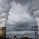 franta a oprit trei reactoare nucleare din cauza scaderii debitelor unor rauri 6a7189a8ebbc4