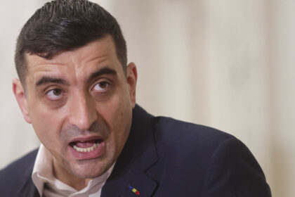 george simion mesaj ironic dupa ce nicusor dan a atacat legea ani la ccr se vede si de pe luna ceea ce vedem noi 6a79db1a11cc1