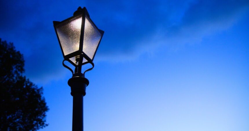 inca un oras din romania anunta masuri pentru a economisi energie iluminatul stradal va fi redus cu 50 6a71dd2f448d3