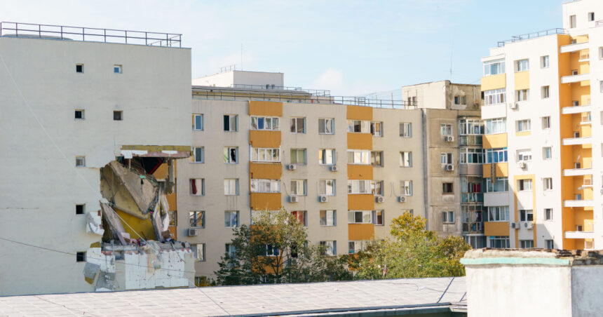 incepe evaluarea imobilelor din zona afectata de explozia din rahova ce trebuie sa stie locatarii apelul politiei locale 6a85f8494c0aa