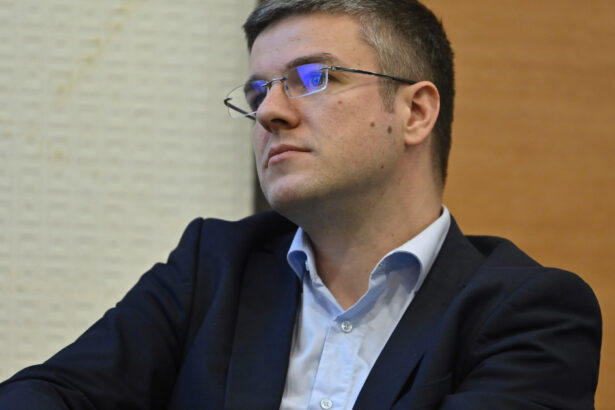 irineu darau usr despre intalnirea bolojan tanasescu nu cred ca in cladirea parlamentului poti sa ascunzi vreo intalnire 6a83710248c7c