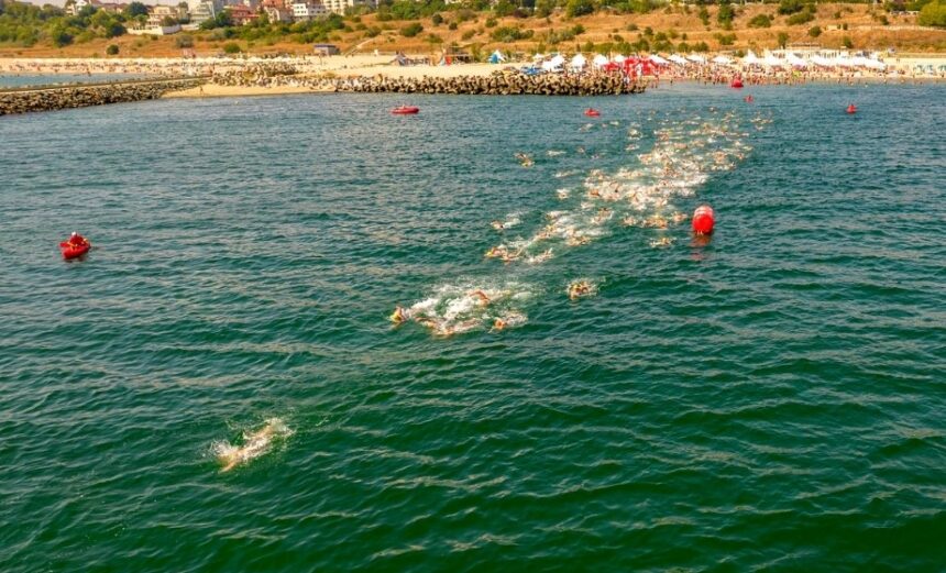 maratonul de inot in ape deschise aqua challenge de la constanta a ajuns la a 15 a editie 6a6e1a6a19cc5