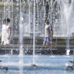 meteorologii anunta trei zile de canicula cu temperaturi extreme nopti tropicale si instabilitate zonele afectate de cod rosu 6a72f9c8cb477