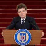 nicusor dan ne stabilizam financiar si va fi mai bine exista acord politic pentru trecerea la euro viitorul guvern indiferent de compozitia sa politica impreuna cu bnr vor intocmi foaia 6a6da7c705c65