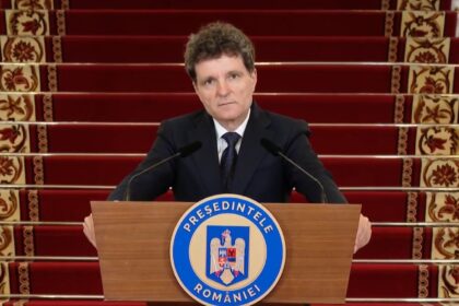nicusor dan ne stabilizam financiar si va fi mai bine exista acord politic pentru trecerea la euro viitorul guvern indiferent de compozitia sa politica impreuna cu bnr vor intocmi foaia 6a6da7c705c65