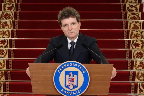 nicusor dan ne stabilizam financiar si va fi mai bine exista acord politic pentru trecerea la euro viitorul guvern indiferent de compozitia sa politica impreuna cu bnr vor intocmi foaia 6a6da7c705c65