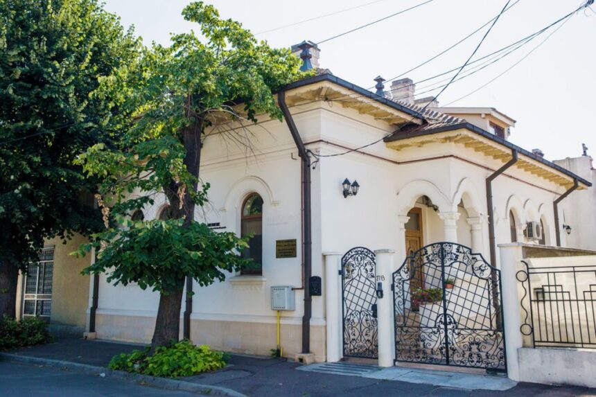 o bijuterie arhitecturala din centrul constantei scoasa la vanzare pentru 440 000 de euro cj decide daca o cumpara 6a8b882583f5e
