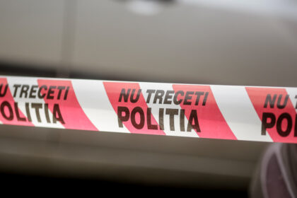 o portiune de sosea s a surpat pe bulevardul eroilor din bucuresti trafic restrictionat in zona 6a74b4bdb451e