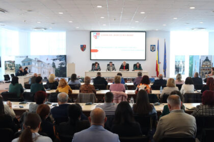 opt consilieri din arad au demisionat din cauza riscului de incompatibilitate nu putem schimba regulile in timpul mandatului 6a8eacca73a8e