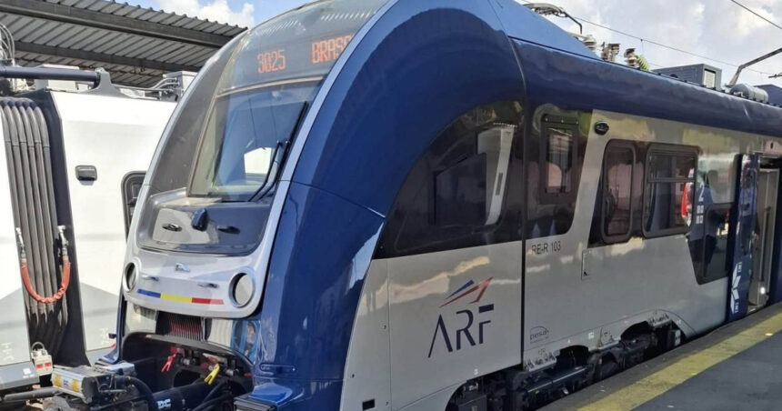 pasageri dezamagiti de noul tren pesa a ajuns la destinatie cu o ora intarziere iar in vagoane a fost ca in cuptor 6a758b5bd7bf7