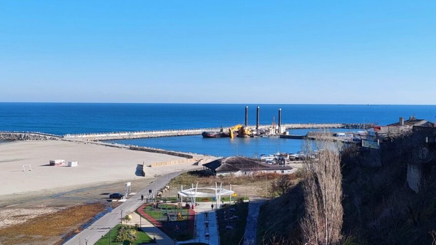 peste 80 de milioane de lei pentru reparatiile capitale la digul de sud est al portului tomis 6a949292855b4