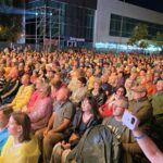 ploaia a intrerupt cea de a doua seara a festivalului mamaia dar concursul continua spectacolul traditia ne uneste a fost reprogramat 6a91494c9f1d6