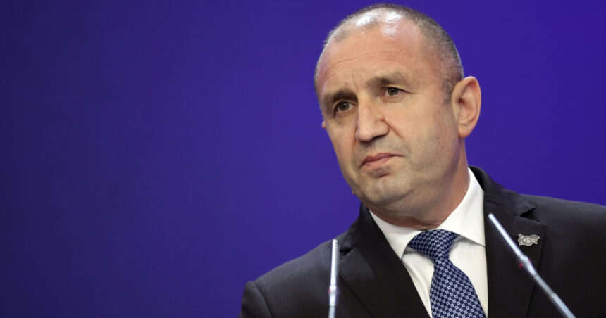 premierul bulgar rumen radev laudat de moscova pentru retorica mai moderata fata de rusia a capatat elemente rationale 6a79671830d16