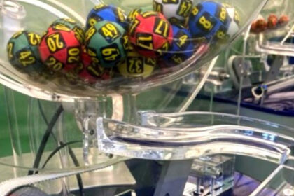 rezultate loto joi 27 august 2026 reporturi substantiale la 6 49 joker si noroc 6a8fded58b5c7