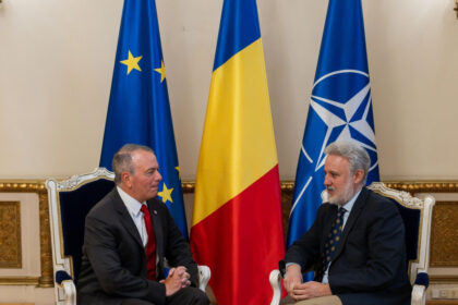 romania si sua isi consolideaza parteneriatul strategic inainte de reuniunea nato ce a discutat marius lazurca cu ambasadorul american 6a8d69c21aab3