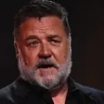 russell crowe transformare spectaculoasa la 62 de ani actorul a slabit zeci de kilograme si revine la fizicul din gladiatorul 6a7513435684b