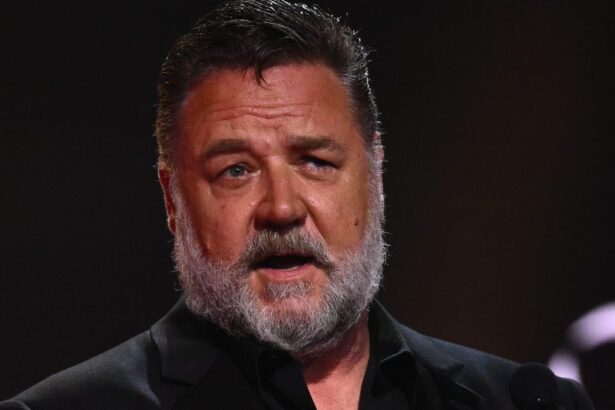 russell crowe transformare spectaculoasa la 62 de ani actorul a slabit zeci de kilograme si revine la fizicul din gladiatorul 6a7513435684b