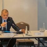 semnatura tradarii pentru constanteni senatorul cosa pnl ofera super puteri serviciilor de informatii si sustine legea ilegala care transforma cetatenii in tinte de supraveghere 6a71b877683d1