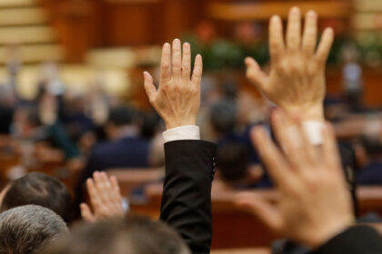 sesiune extraordinara in parlament pana miercuri ce proiecte de lege sunt pe agenda celor doua camere 6a8bd189baee0