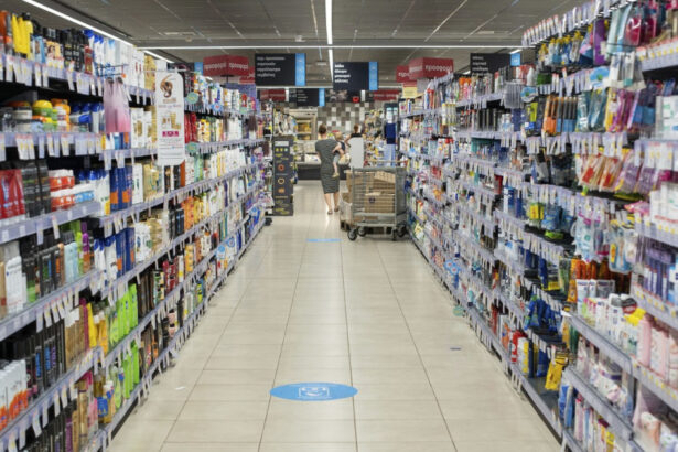supermarketurile anunta masuri pentru reducerea consumului de electricitate 6a72e4d2cfcc6