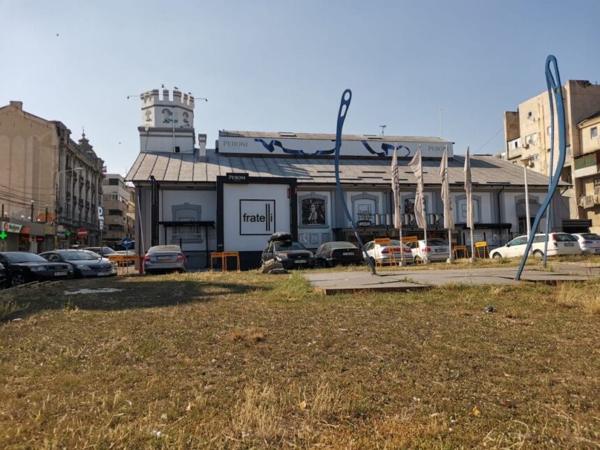 terenul pe care a fost odinioara hotel continental intre doua proiecte investitorul vrea birouri administratia pregateste exproprierea 6a6fbda9b35fd