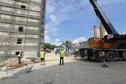 un nou pas in dezafectarea vechiului cet constanta vor fi demontate instalatiile de ulei si pompare 6a7d2019df526