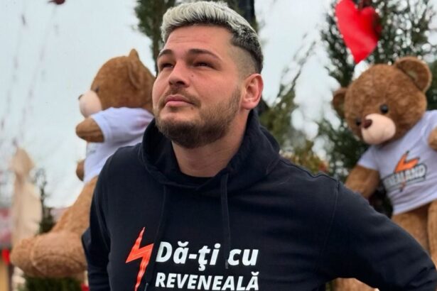 universul aparut in lazu langa constanta e creat de razvan botezatu am un land intreg 6a7f39618c4d9