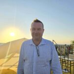 video ambasadorul slovaciei in romania peter hatiar a venit la constanta special pentru concertul madrigal pe plaja 6a80258f69207