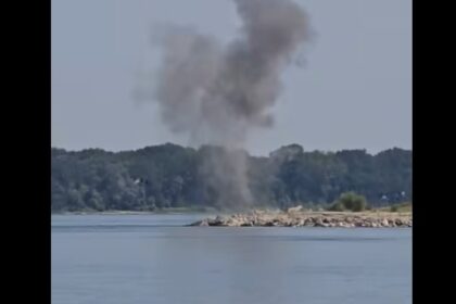 video armata intervine pe dunare in judetul constanta explozii pentru devierea cursului apei catre cernavoda 6a6f14d18655e