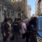 video descinderi ale politistilor din bucuresti la suporteri rapidisti dupa ce au batut un cetatean pakistanez patru barbati retinuti 6a873ed7c20a5