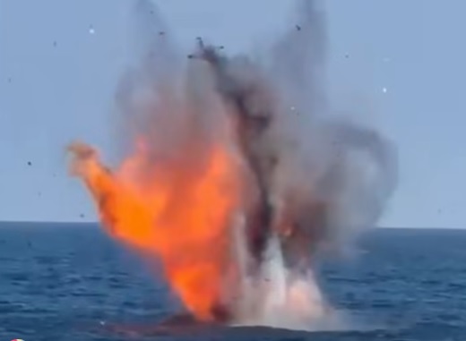 video doua drone suspecte distruse de scafandri in marea neagra langa neptun deep ce spun autoritatile ucrainene 6a7b7a482f302