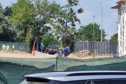 video foto au fost reluate lucrarile la parcul de la soveja 6a78ea1a782af