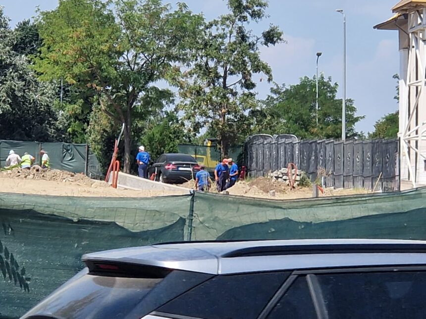 video foto au fost reluate lucrarile la parcul de la soveja 6a78ea1a782af