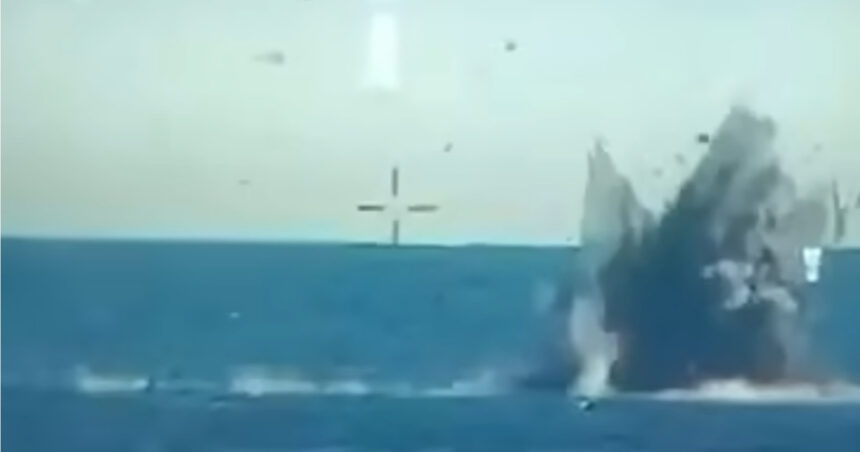 video noi imagini cu neutralizarea controlata a resturilor dronei maritime lovite de avionul f 16 fortele monitorizeaza permanent situatia 6a875b23337b8