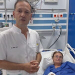 video o femeie a fost muscata de doua ori de un sarpe dragalas frumusel pe care a vrut sa l salveze a ajuns apoi la spital 6a89e55e5f81d