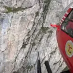 video operatiune la limita pentru salvarea a doi alpinisti germani in bucegi nemtii nu credeau ca in romania se fac astfel de interventii 6a7994ff57482