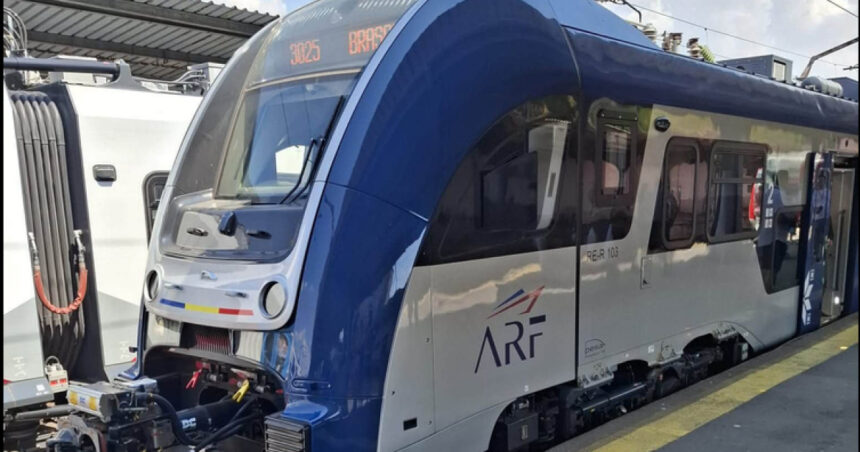 video primul tren pesa a fost lansat joi in circulatie radu miruta cand am ajuns la transporturi erau blocate intre buruieni 6a756dc4ac23e