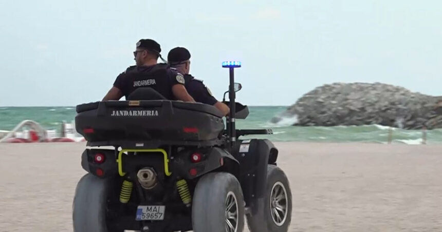 video turisti nemultumiti ca au fost evacuati de pe plaja din costinesti din cauza unei drone e frumos sa nu ne lasati sa trecem la mare 6a7dd32bc7923