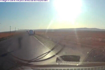 video un copil a cazut dintr o duba aflata in mers pe un drum din tulcea a fost salvat in ultima clipa din fata unui tir 6a7afb61eb67d