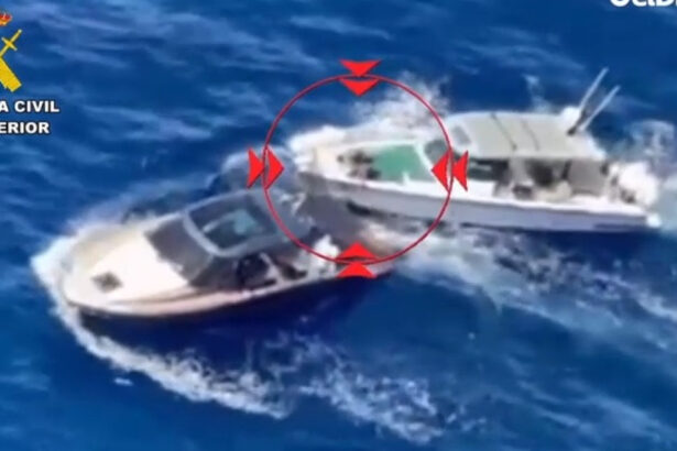video urmarire ca n filme pe mare cum a ajuns un roman sa fure o ambarcatiune de 1 milion de euro in mallorca 6a8d6d0abc0ee