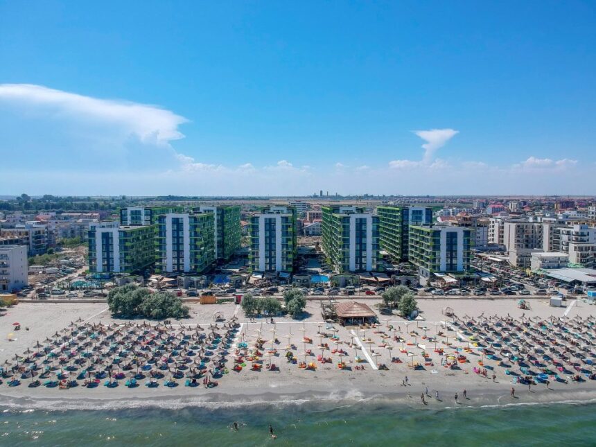 10 ani de alezzi pe litoral cum a schimbat o companie fata litoralului romanesc 6abbb16aea3c3