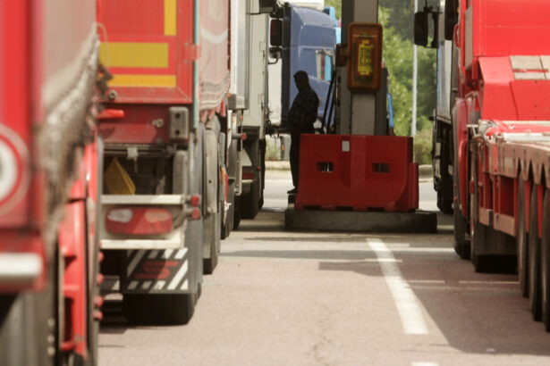 ajutorul pentru motorina transportatorilor va fi ajustat odata cu reducerea accizei cum este calculata restituirea 6a996fbb5ddb1