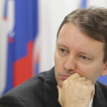 are ceva aer de complot siegfried muresan cere explicatii politicienilor care s au intalnit cu ambasadoarea sua in grecia 6aba0a2040907