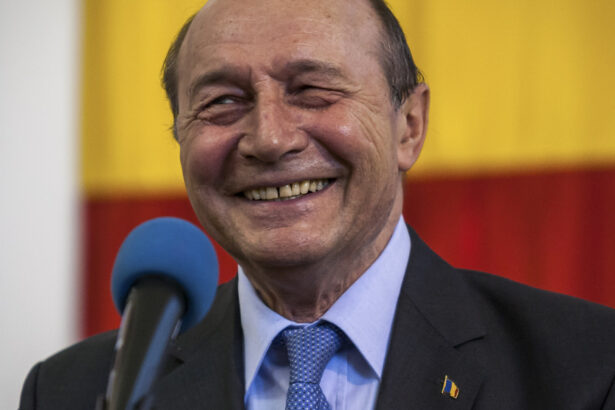 basescu despre un eventual guvern psd aur ce ne facem ca presedintele are liniile lui rosii toata lumea are cate o liniuta rosie 6abad00f65dfa