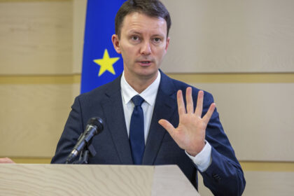 exclusiv siegfried muresan spune ca pnl nu va vota un guvern psd care vrea sa risipeasca economiile romanilor le sticlesc ochii 6a9692459af24