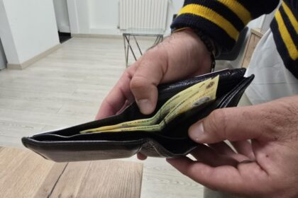 guvernul publica salariile sefilor companiilor de stat cine conduce si cat castiga la constanta 6ab5ab3e68f9a