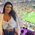 imagini cu sandra mutu la pupitrul stirilor antena stars am inceput oficial si nu mi spuneti ca n am zambit suficient 6a991fef46522